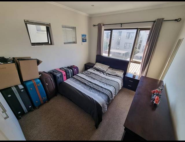 2 BEDROOM APARTMENT FOR SALE IN LONEHILL